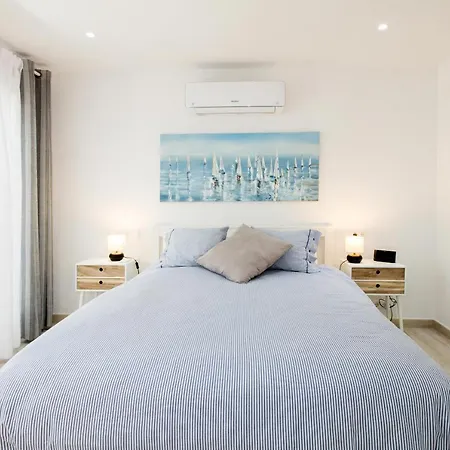 Apartman Perfectly Located Beachside In Elviria